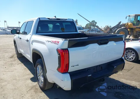 2024 Toyota Tundra Sr5 из США, поврежденный, VIN 5TFLA5DB1RX209450
